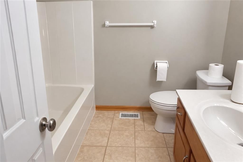 8612 NE 111TH Street — photo 10