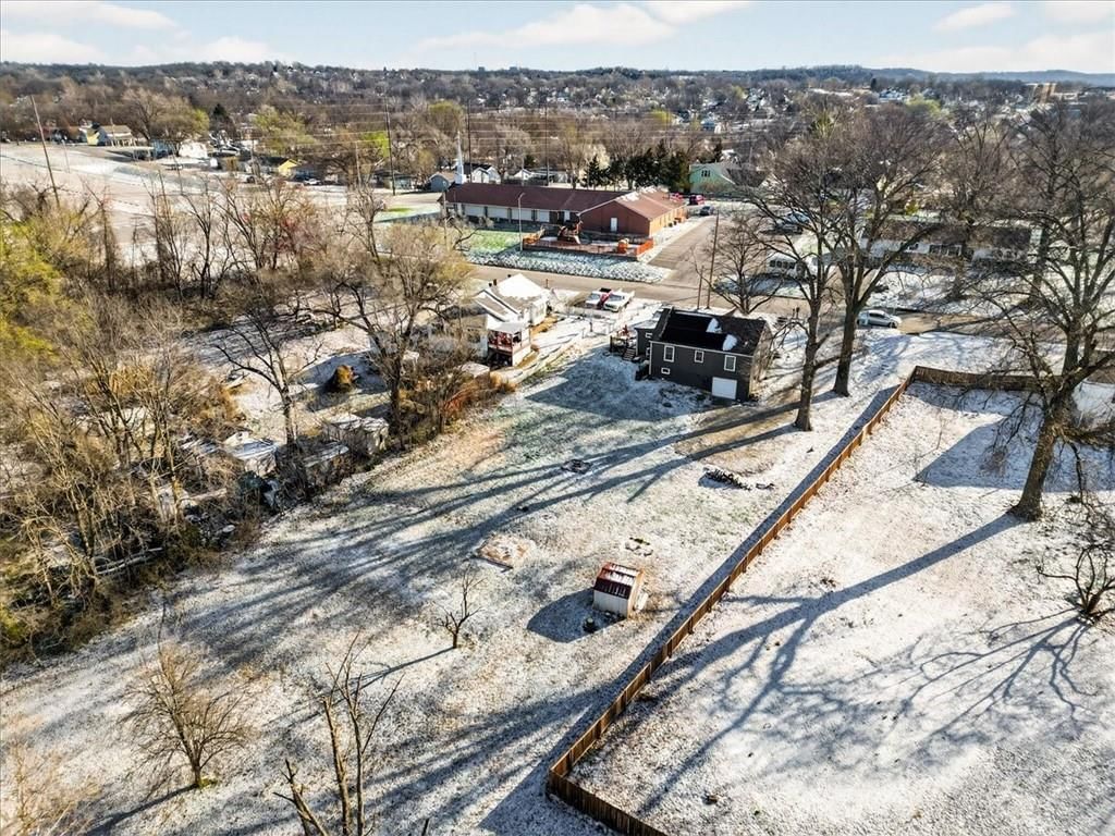 310 S Bluegrass Drive — photo 36
