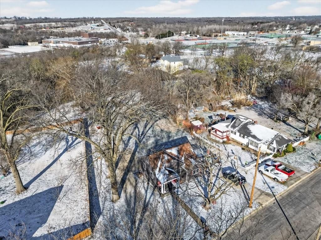 310 S Bluegrass Drive — photo 38