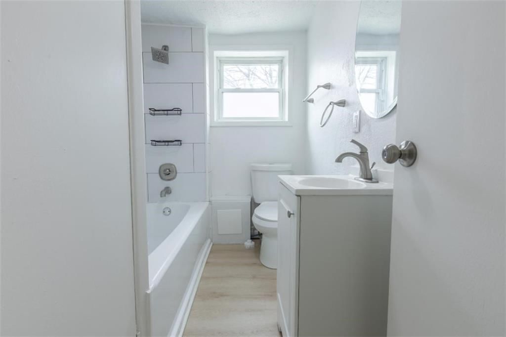 4420 N Jackson Avenue — photo 15