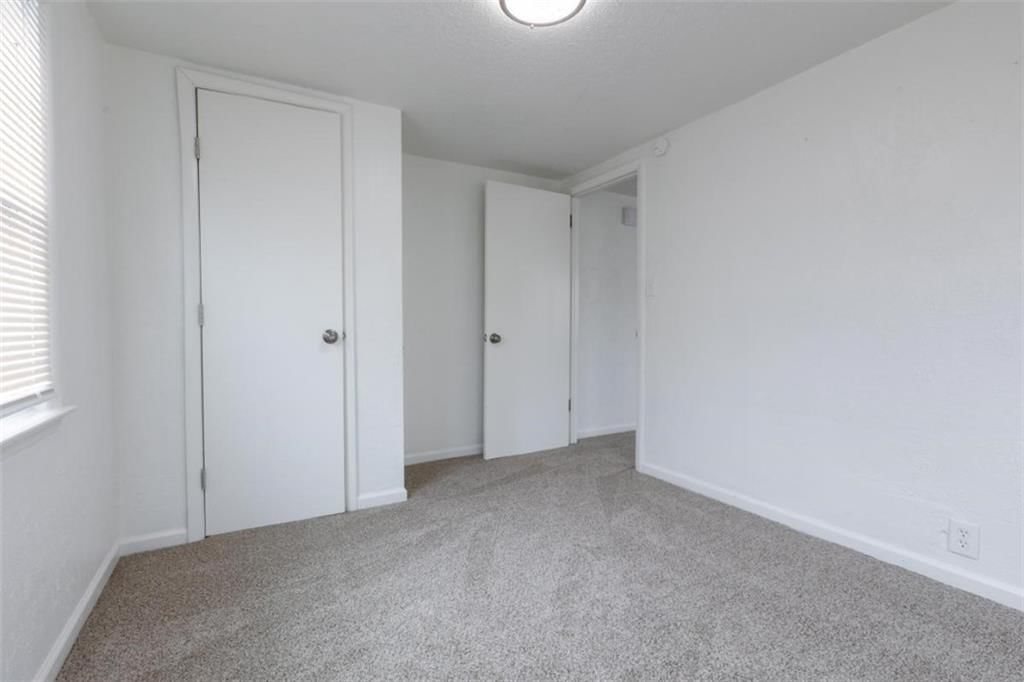4420 N Jackson Avenue — photo 16