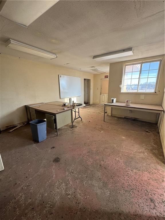 1708 W 5TH Street — photo 15