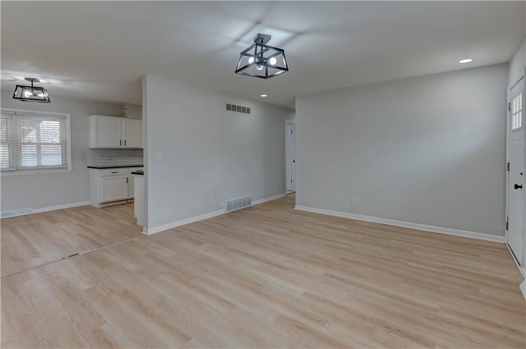 602 SW 15th Street — photo 9