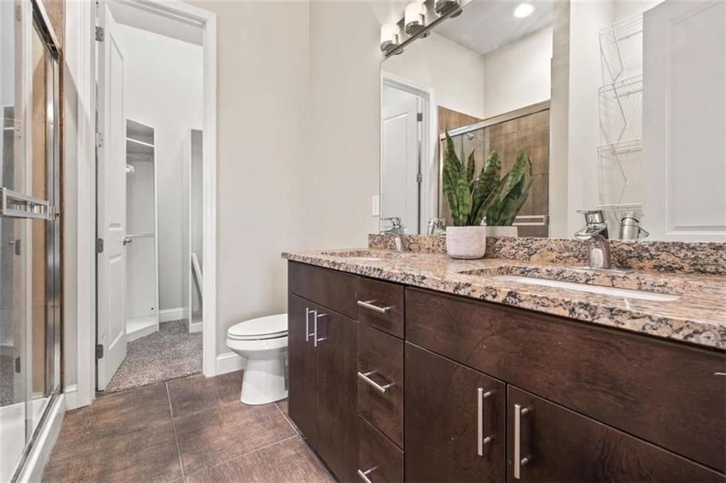 2940 Baltimore Avenue — photo 11