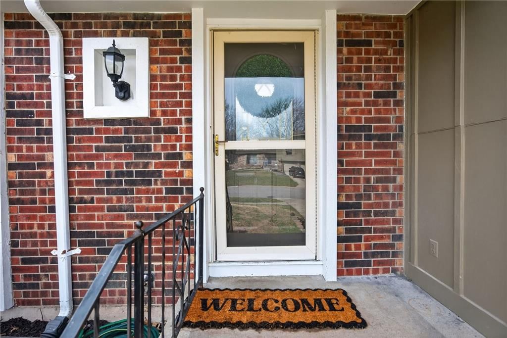 1809 S Arrowhead Drive — photo 4