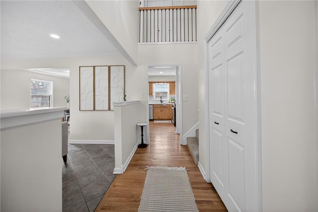 1809 S Arrowhead Drive — photo 5
