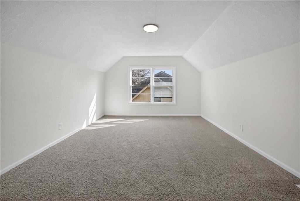 1809 S Arrowhead Drive — photo 17