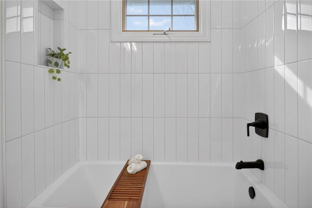 1809 S Arrowhead Drive — photo 19
