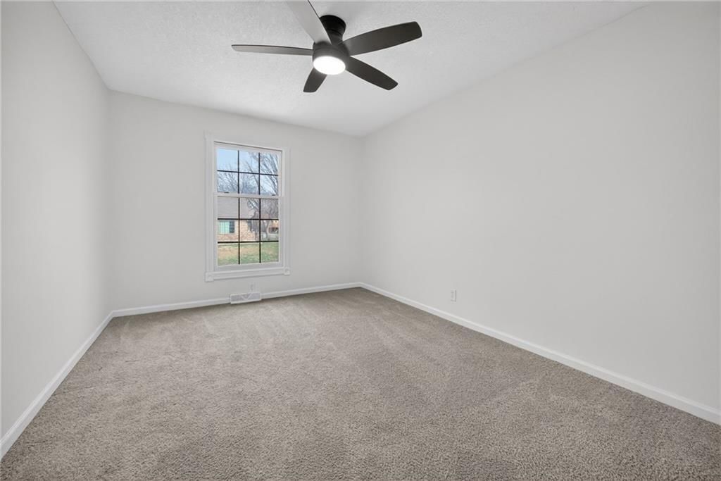 1809 S Arrowhead Drive — photo 23