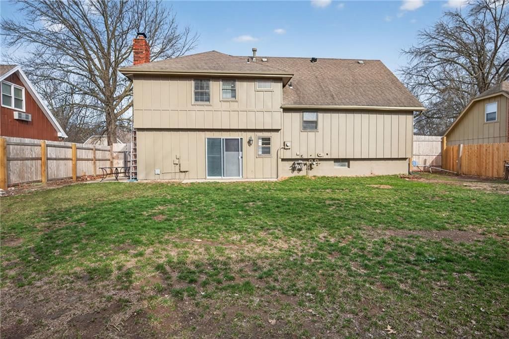 1809 S Arrowhead Drive — photo 27
