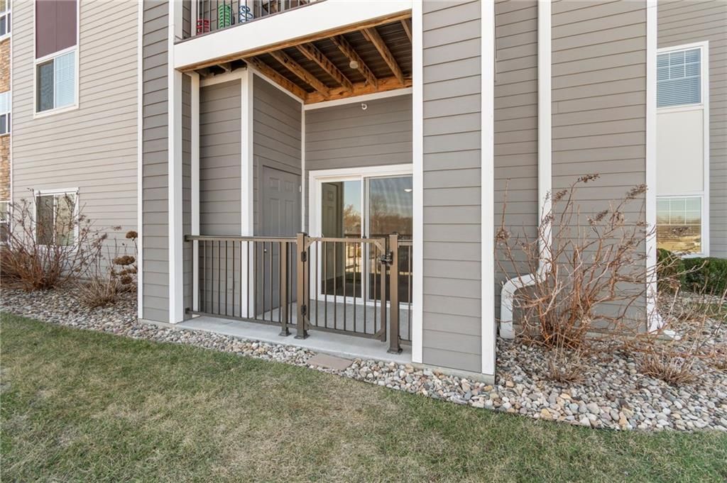 2651 NW Barry Road — photo 35