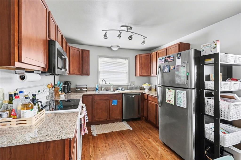 7711 Grand Avenue — photo 18