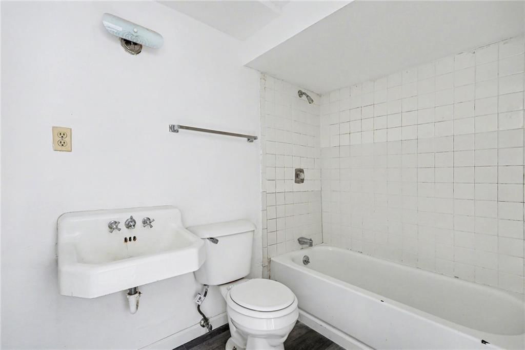 7711 Grand Avenue — photo 24