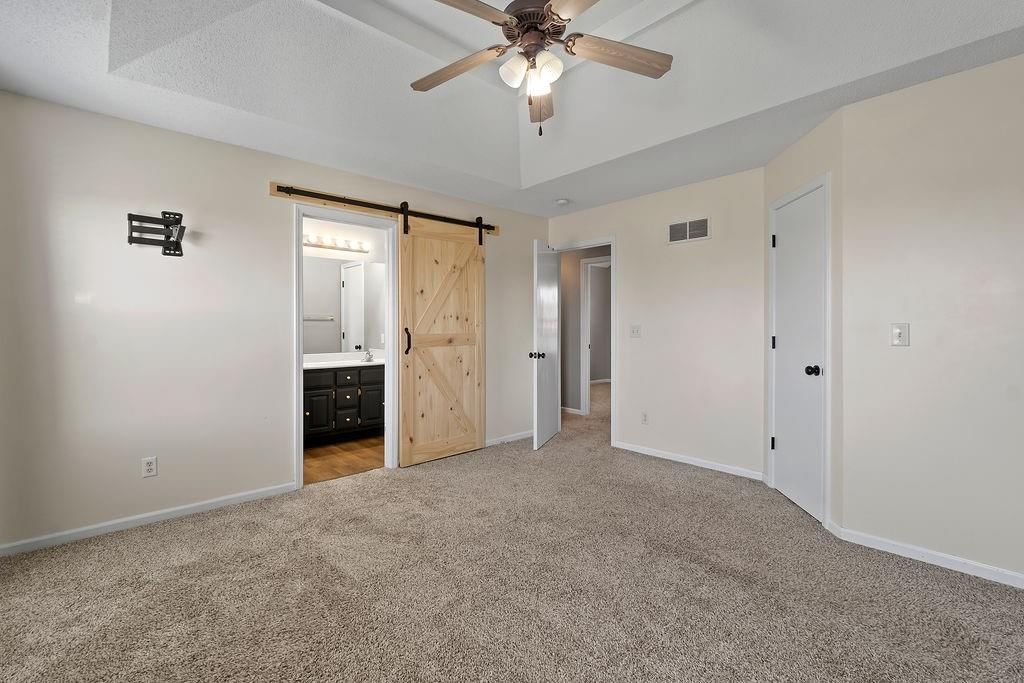 405 Sunny Lane — photo 15