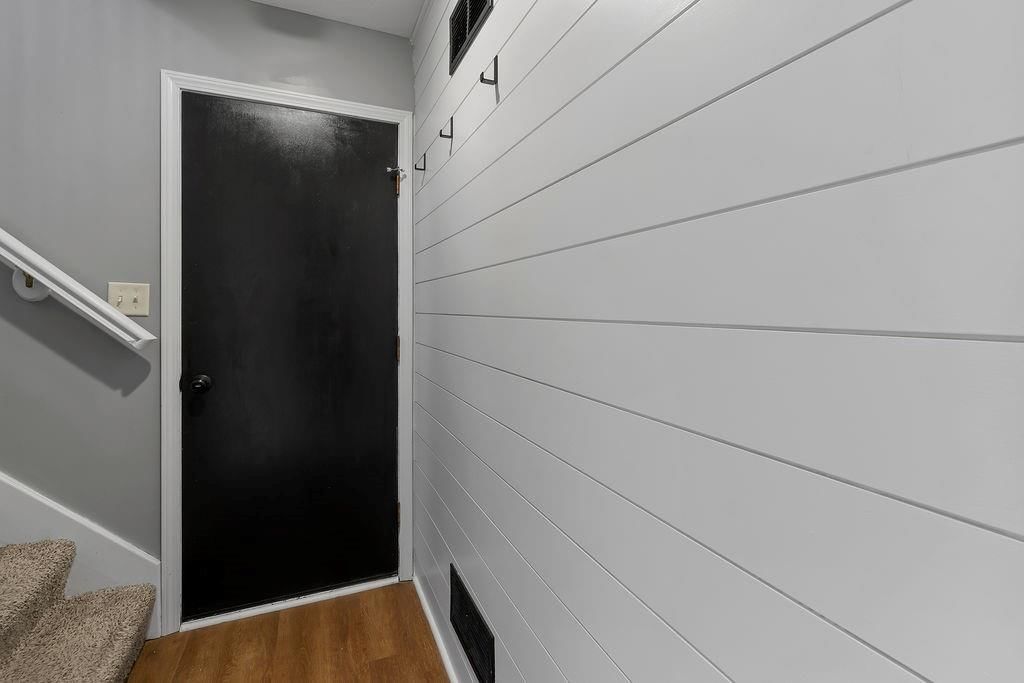 405 Sunny Lane — photo 24