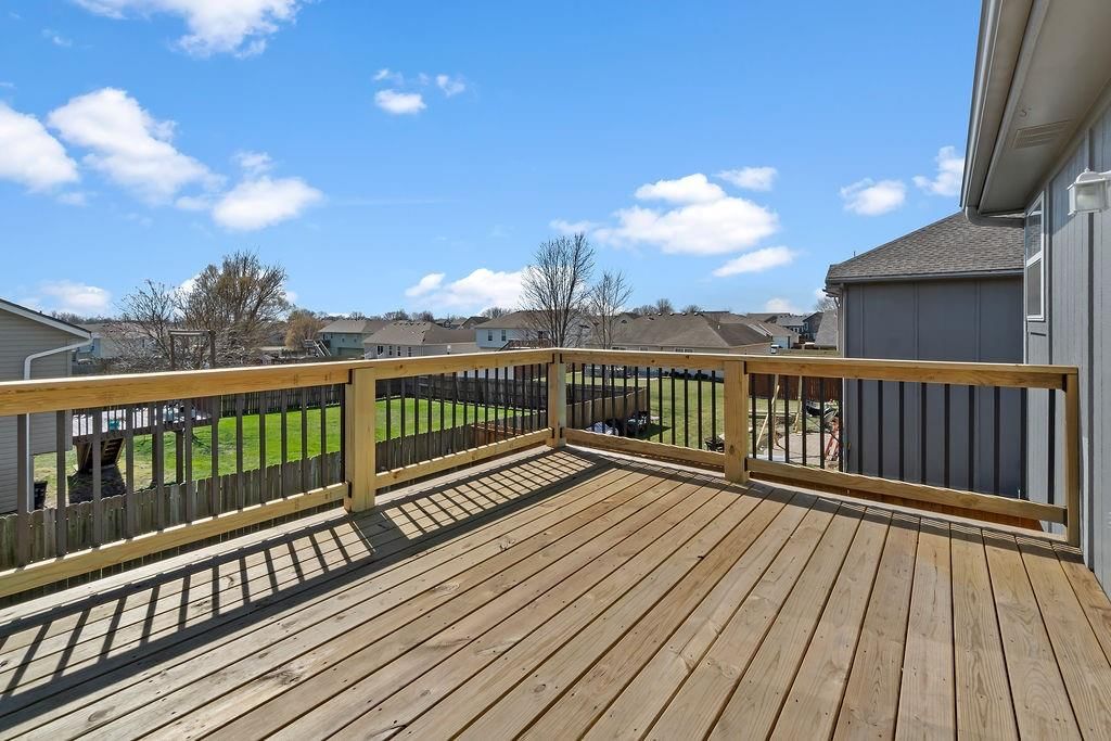405 Sunny Lane — photo 36
