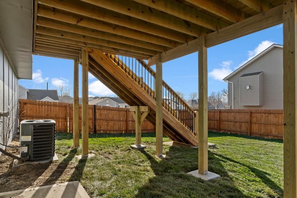 405 Sunny Lane — photo 37