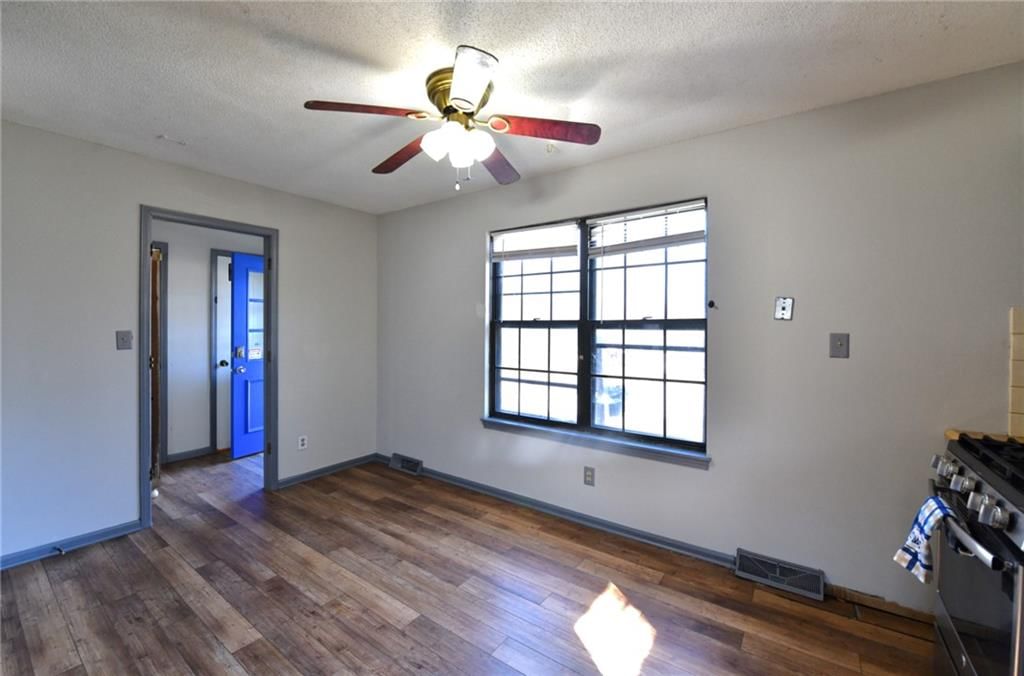 8211 W 57th Street — photo 5