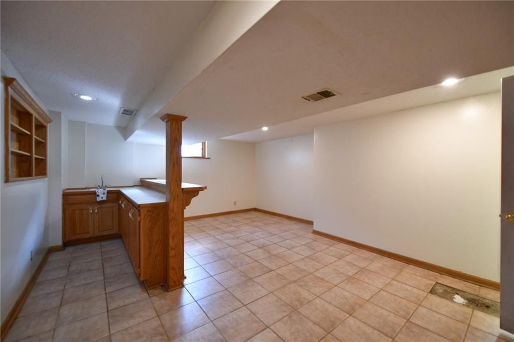 8211 W 57th Street — photo 13