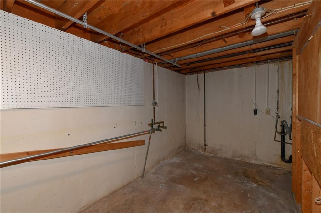 8211 W 57th Street — photo 31