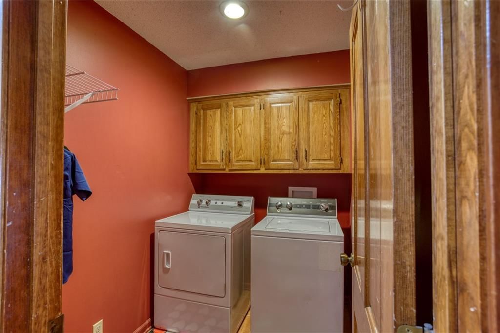 16025 Meadow Lane — photo 15