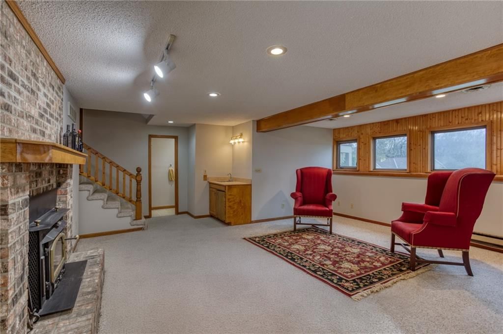 16025 Meadow Lane — photo 24