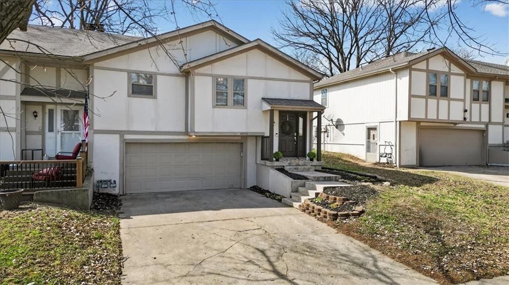 6902 Fisk Avenue, Kansas City, MO