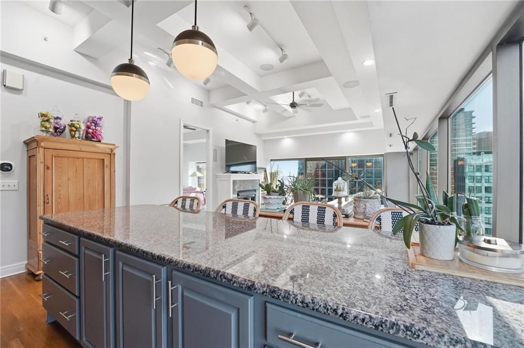 1101 Walnut Street — photo 12