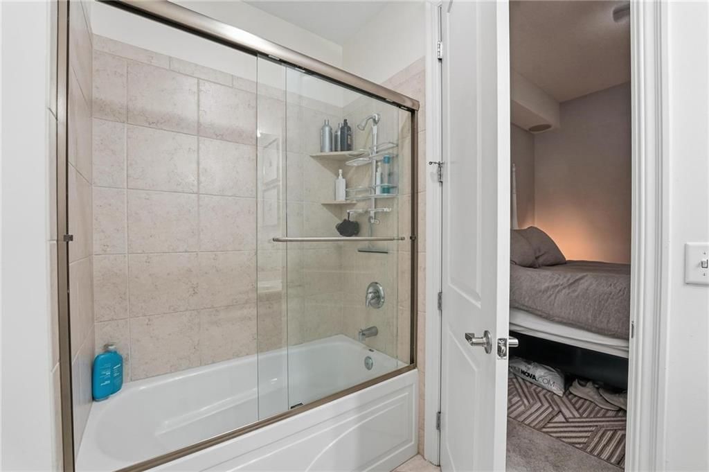 1101 Walnut Street — photo 23