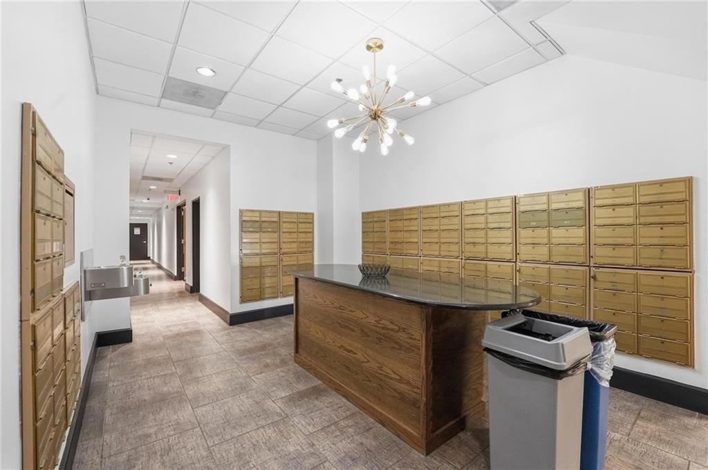 1101 Walnut Street — photo 42