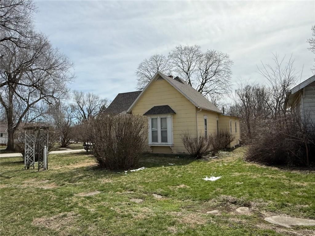 301 W Prospect Street — photo 4