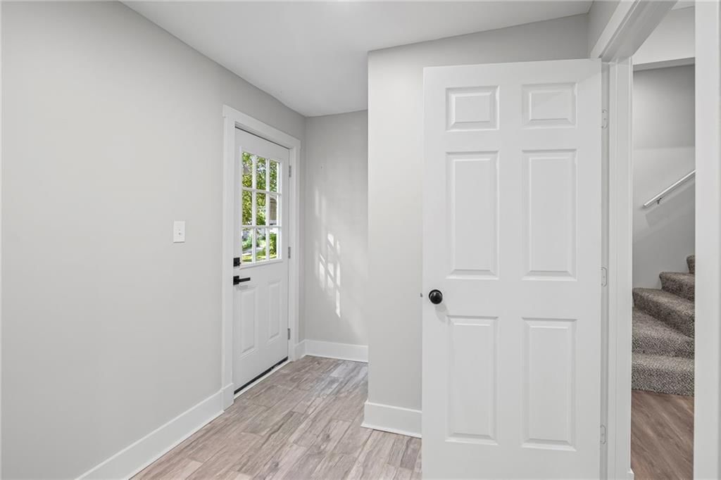 419 Linn Street — photo 34
