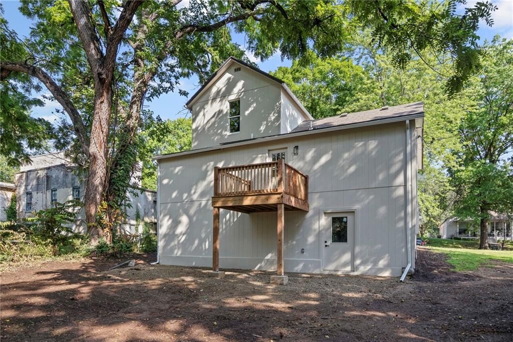 419 Linn Street — photo 39