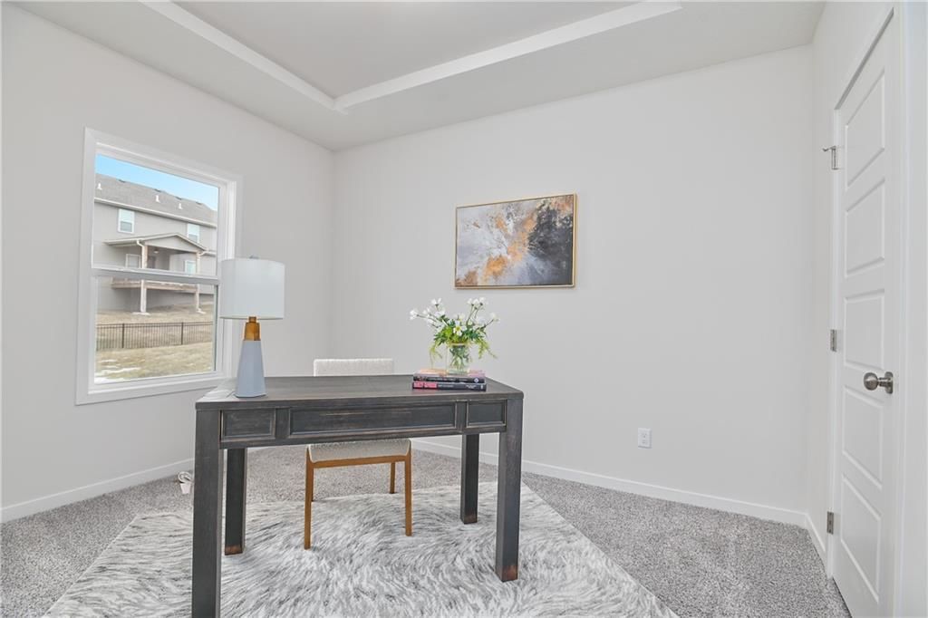 2740 W Park Street — photo 24