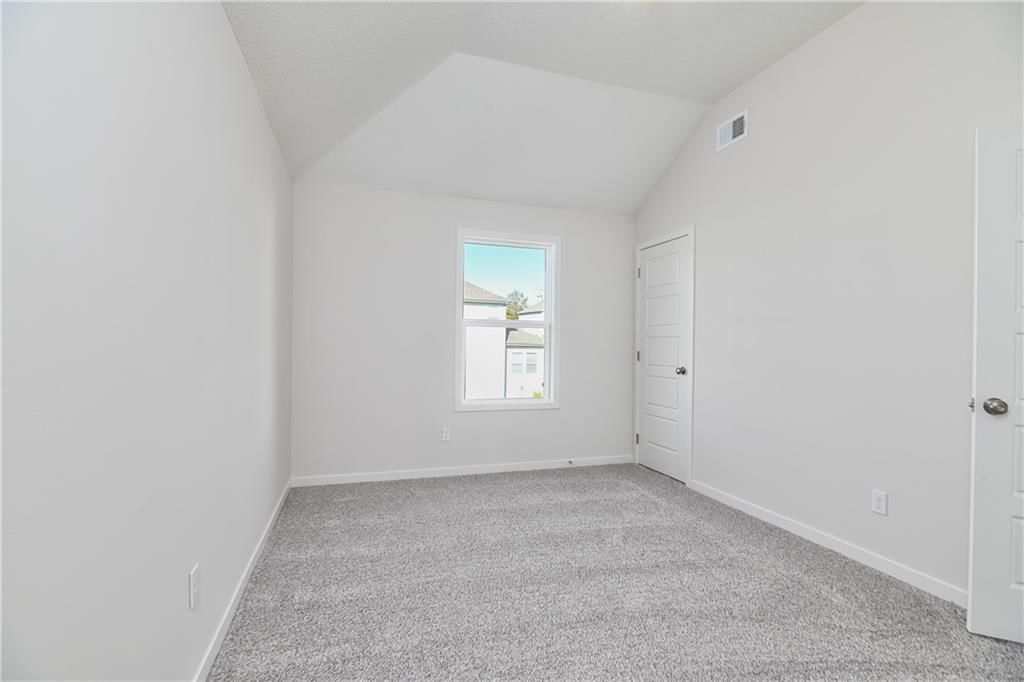2740 W Park Street — photo 38