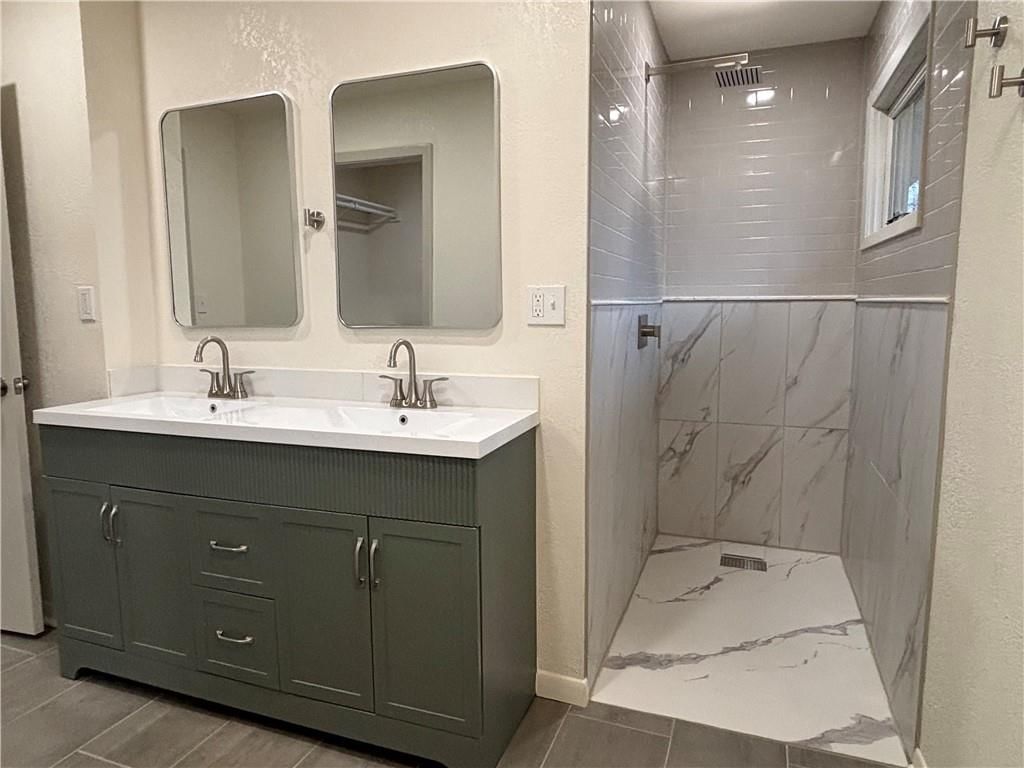 7236 Newton Drive — photo 13