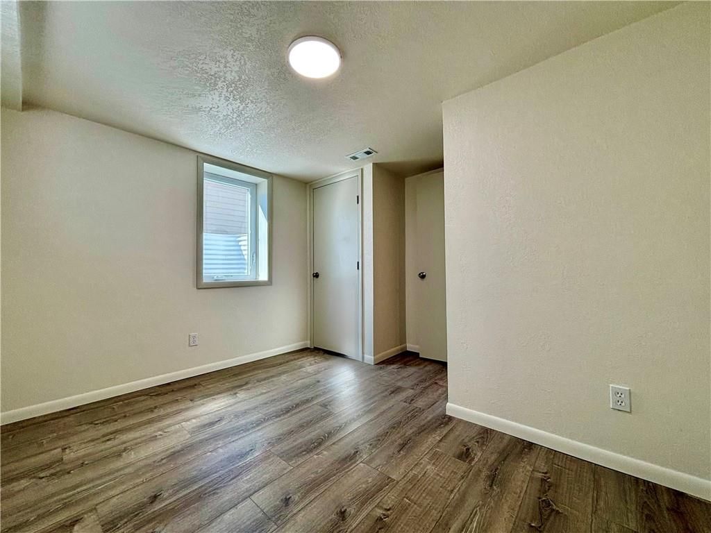 7236 Newton Drive — photo 21