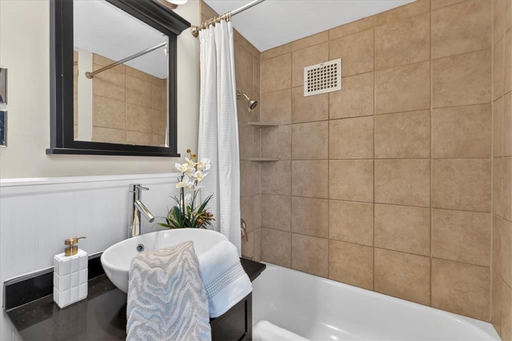 7339 Summit Street — photo 39