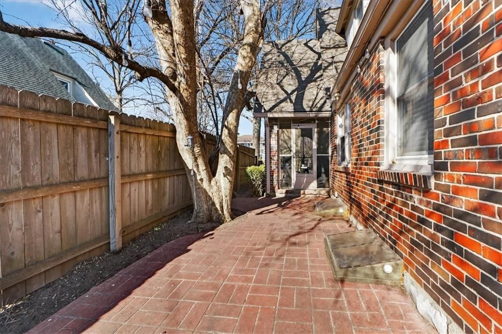 7339 Summit Street — photo 43