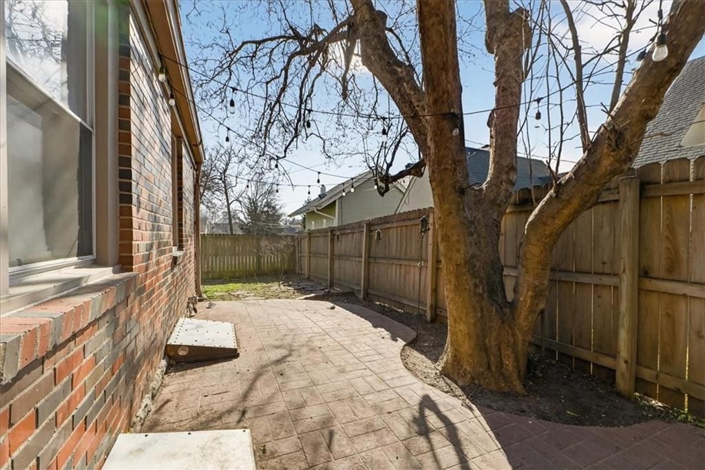 7339 Summit Street — photo 44