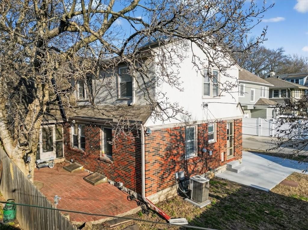 7339 Summit Street — photo 47