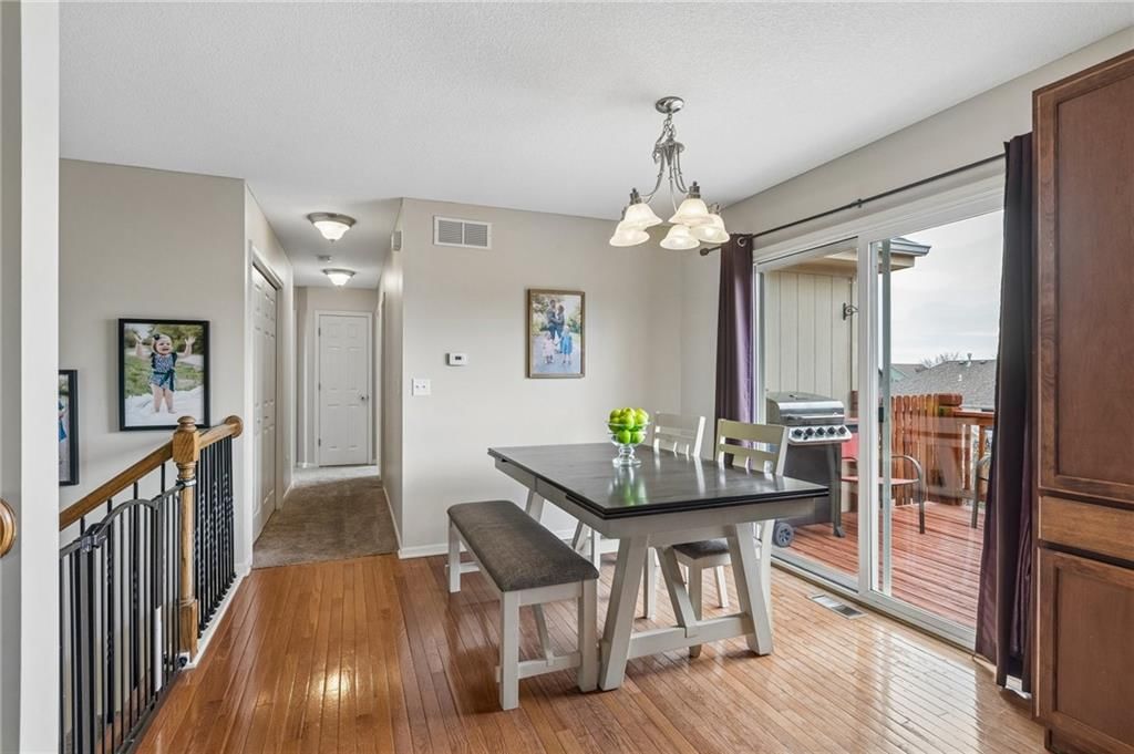 543 E Cheyenne Street — photo 11