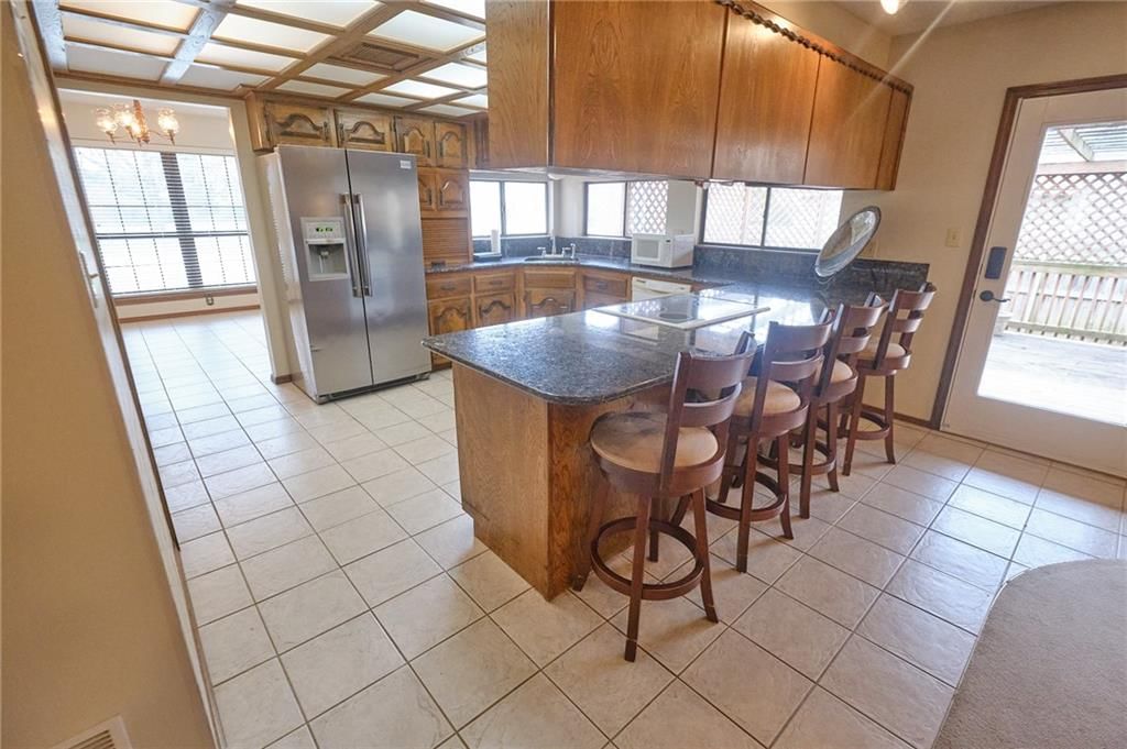 2614 S Stilwell Street — photo 11