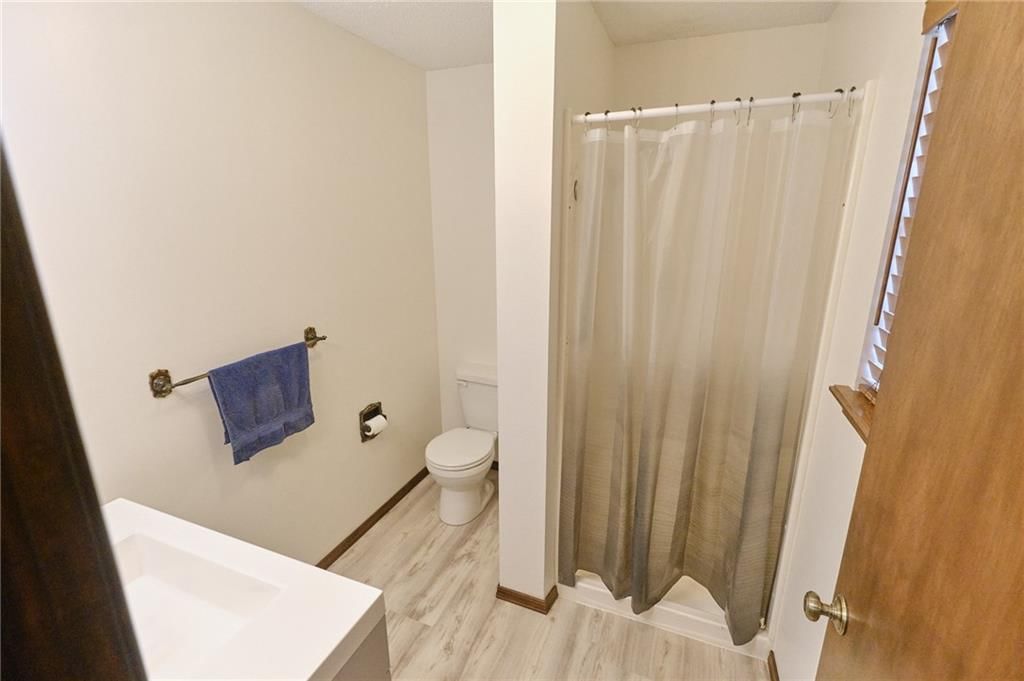 2614 S Stilwell Street — photo 29