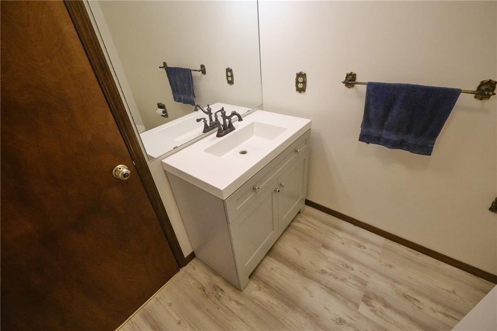 2614 S Stilwell Street — photo 31