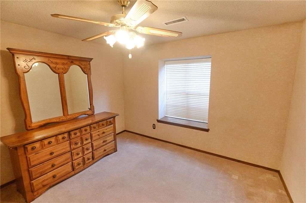 2614 S Stilwell Street — photo 34