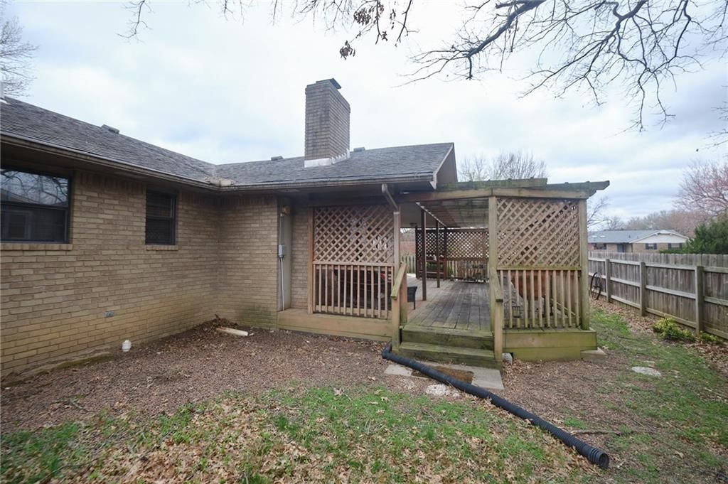 2614 S Stilwell Street — photo 43