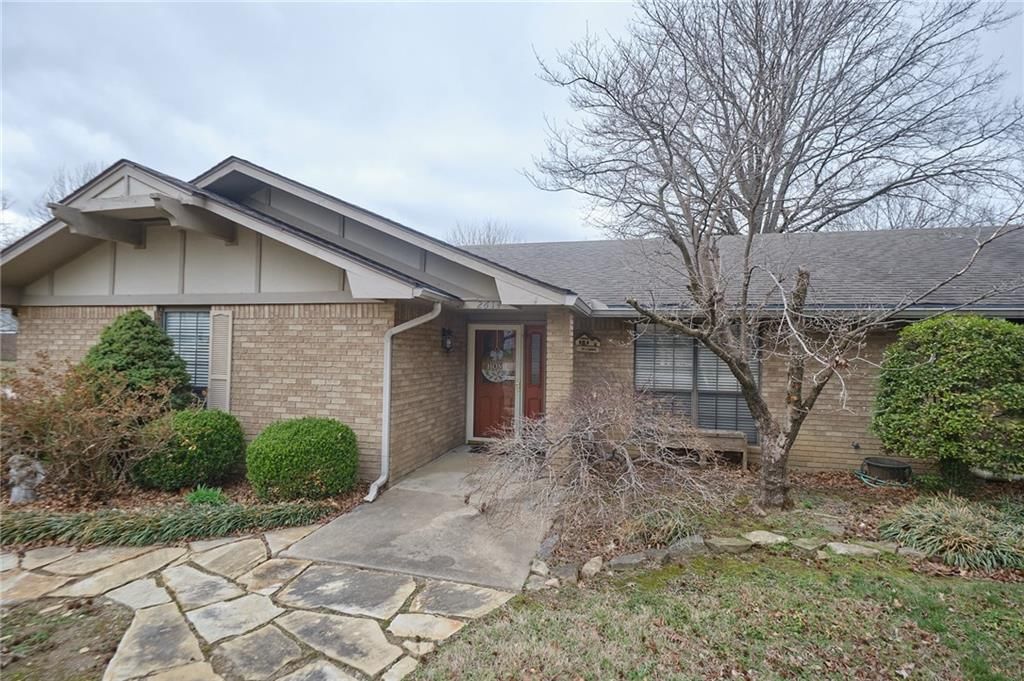 2614 S Stilwell Street — photo 49