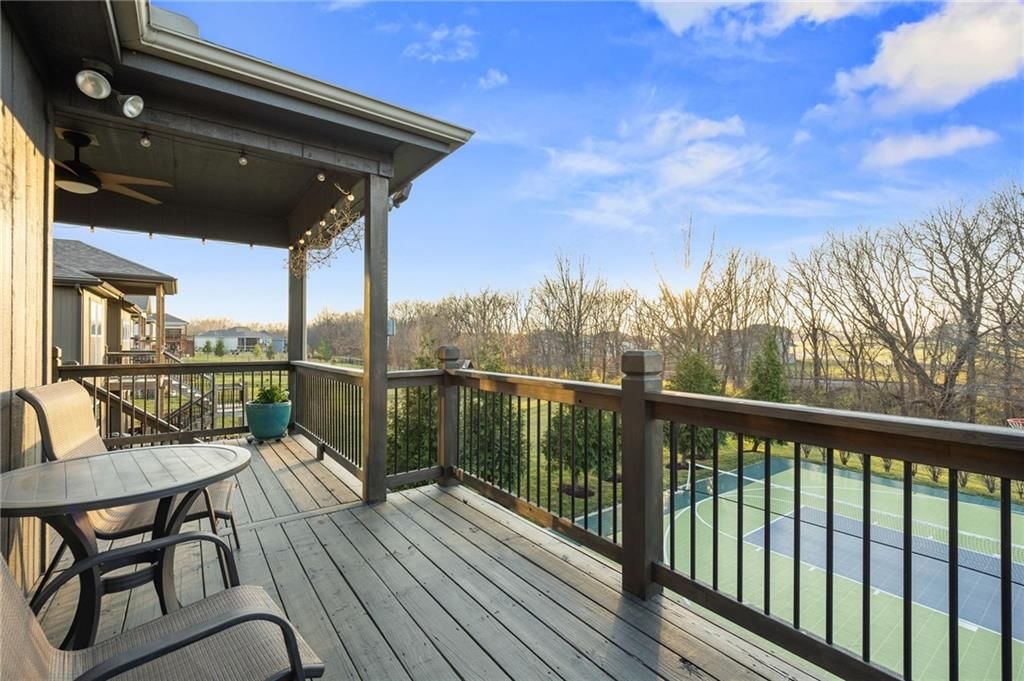 2120 Foxtail Drive — photo 30