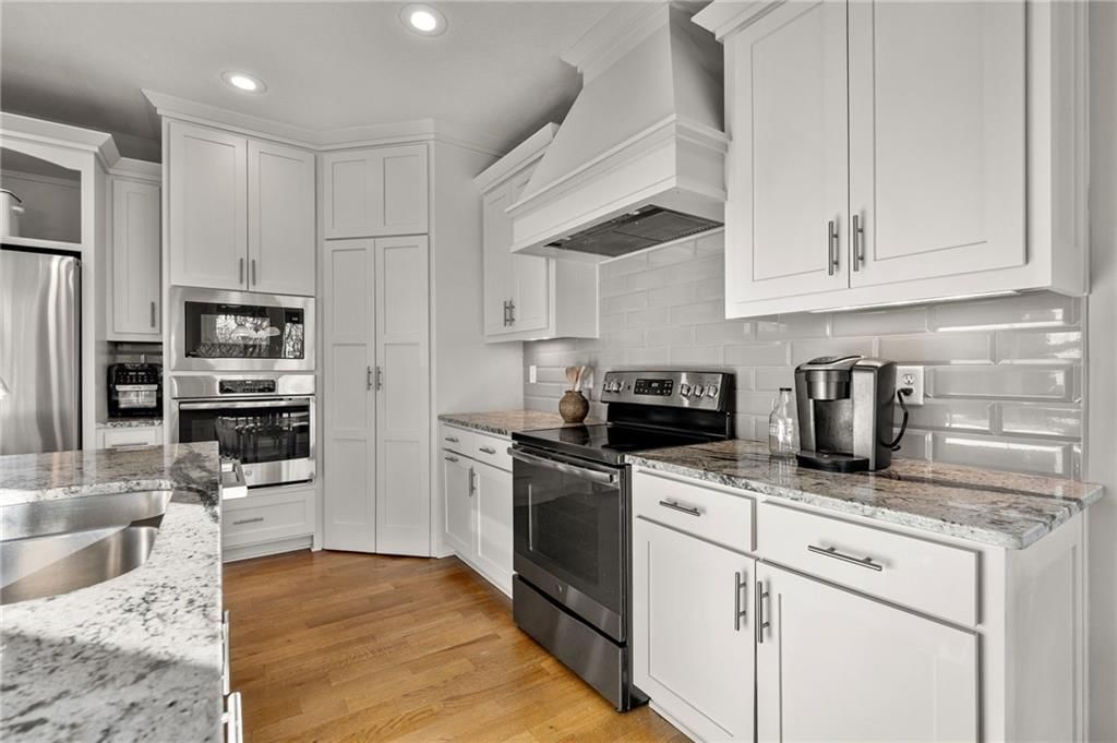 2120 Foxtail Drive — photo 49